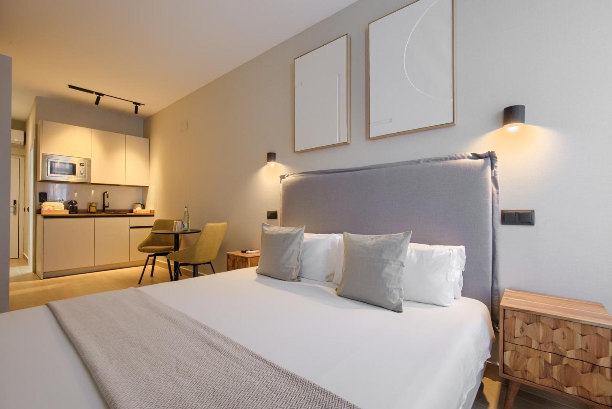 Dobo Madrid Murillo Zimmer foto